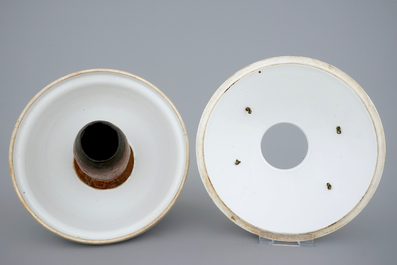 A fine Chinese famille rose warming bowl and cover, 19/20th C.