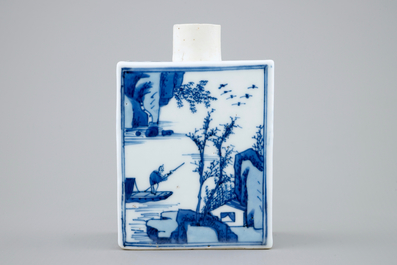 A fine Chinese blue and white landscape tea caddy, Kangxi
