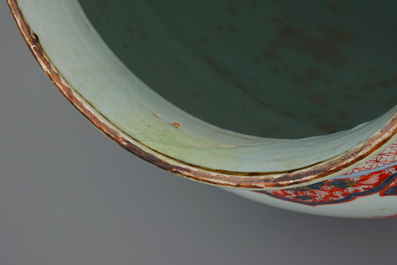 A large Chinese Imari style vase and cover, 17/18th C.