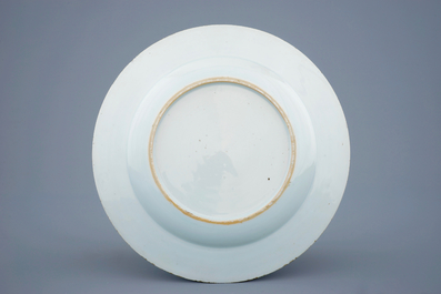 A fine Chinese famille rose plate, Yongzheng/Qianlong