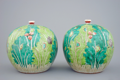 A pair of Chinese "cabbage and insects" ginger jars and covers, 19th C.