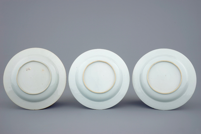 Een set van zes Chine de commande wapenborden met bianco sopra bianco rand, Qianlong, 18e eeuw