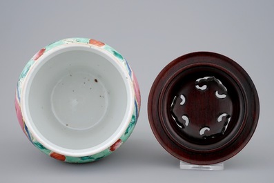 A Chinese turquoise ground "Straits" jar and jade-finial cover for the Indonesian market, 19th C.