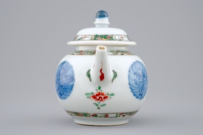 A Chinese famille verte teapot and cover, Kangxi