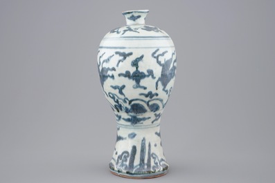 A Chinese blue and white meiping vase, Ming, Wanli