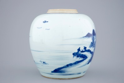Un pot &agrave; gingembre en porcelaine de Chine bleu et blanc, Kangxi