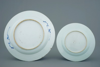 A lot of 6 various Chinese blue and white plates and dishes, 18/19th C.