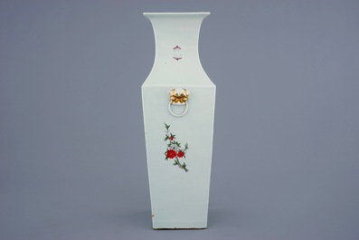 A Chinese famille rose square vase with birds among flowers, 19/20th C.
