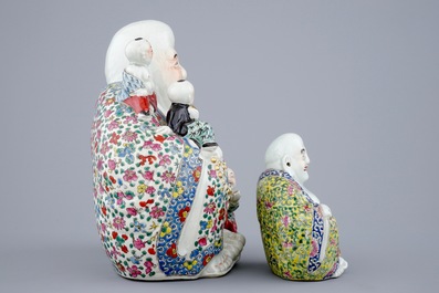 Two Chinese famille rose porcelain Buddha figures, 19/20th C.
