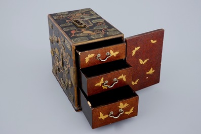 A small Japanese lacquer chest of drawers, Meiji, 19th C.