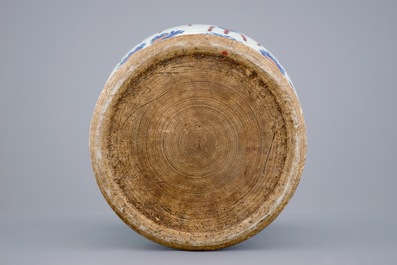 A large Chinese Imari-style export porcelain baluster jar, 18th C.