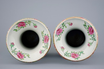 An excellent pair of Chinese Canton famille rose vases with duck handles, 19th C.