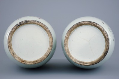 A pair of Chinese famille rose vases with Guanyin among clouds, 19/20th C.