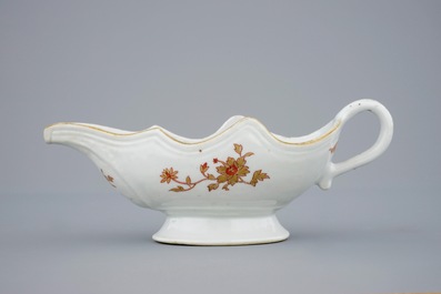 Une sauci&egrave;re en porcelaine de Chine pour l'export aux armes de la famille "De Heere", Qianlong, ca. 1763