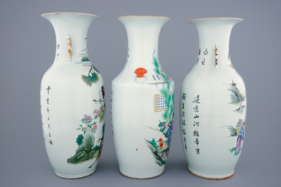 A set of 3 large Chinese famille rose vases, 19/20th C.
