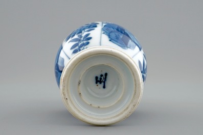 A small Chinese blue and white vase, Kangxi