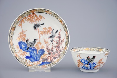 Un lot de 6 tasses et soucoupes en porcelaine de Chine aux oiseaux sur bambou, Yongzheng/Qianlong, 18&egrave;me