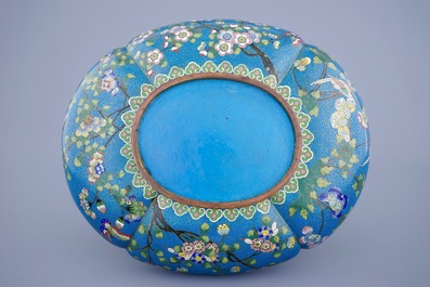 A Chinese cloisonn&eacute; shallow oval basin, 19th C.