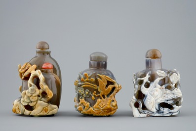 Un lot de 3 tabati&egrave;res en agate, Chine, 20&egrave;me