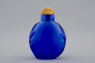 Un lot de 4 tabati&egrave;res en jade et verre, Chine, 18/20&egrave;me