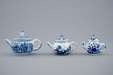 Three Chinese blue and white miniature teapots and covers, Kangxi