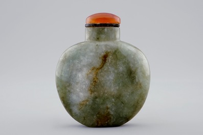 Un lot de 4 tabati&egrave;res en jade et verre, Chine, 18/20&egrave;me