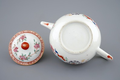 A Chinese famille rose teapot and cover, Qianlong, 18th C.