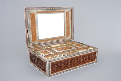 Un coffret anglo-indien en bois sculpt&eacute; incrust&eacute; d'ivoire, Vizagapatam, 19&egrave;me