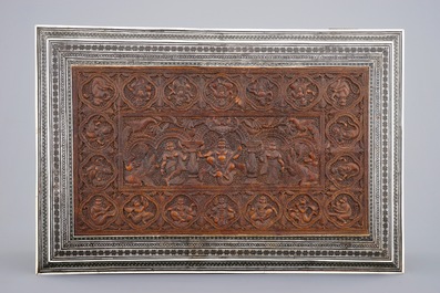 Un coffret anglo-indien en bois sculpt&eacute; incrust&eacute; d'ivoire, Vizagapatam, 19&egrave;me