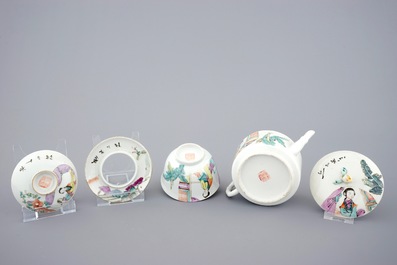 A Chinese qianjiang cai teapot and six matching covered cups on stands, 19/20th C.