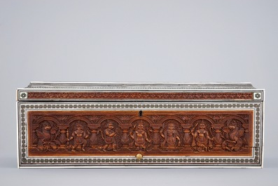 Un coffret anglo-indien en bois sculpt&eacute; incrust&eacute; d'ivoire, Vizagapatam, 19&egrave;me