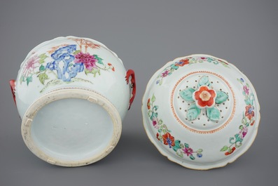 A Chinese famille rose 39-piece service with a tureen on stand, Qianlong, 18th C.