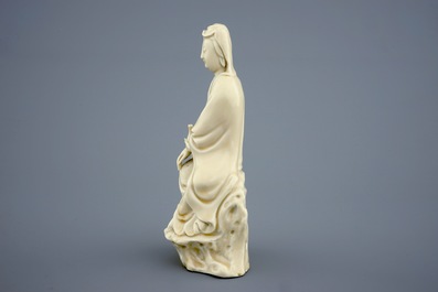 A Chinese Dehua blanc de Chine model of Guanyin, 18th C.
