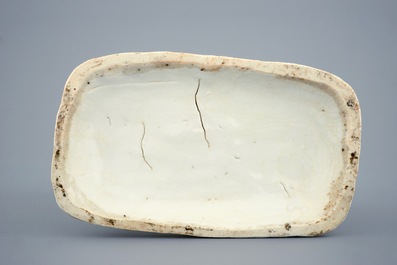 Un mod&egrave;le de Guandi, Dieu de la guerre, en porcelaine blanc de Chine de Dehua, Dynastie Ming, Chongzhen (1627&ndash;1644)