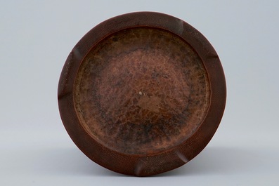 Un pot &agrave; pinceaux en bambou &agrave; d&eacute;cor d'un paysage, Chine, 18/19&egrave;me