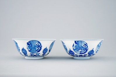 A pair of fine Chinese blue and white phoenix bowls, Kangxi