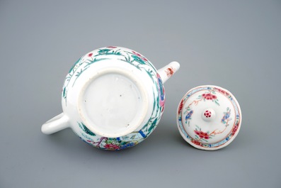 A Chinese famille rose teapot and cover with mandarin ducks, Yongzheng, 1723-1735
