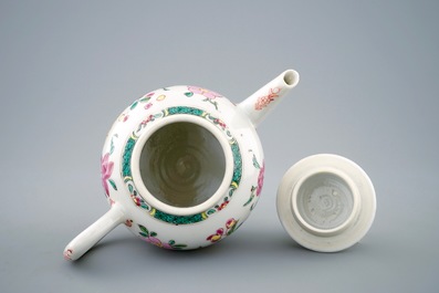A Chinese famille rose teapot and cover, Yongzheng/Qianlong