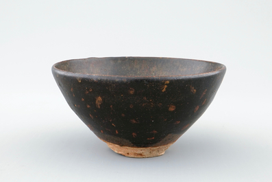 A Chinese jizhou glazed bowl, prob. Song Dynasty, 10/13th C.
