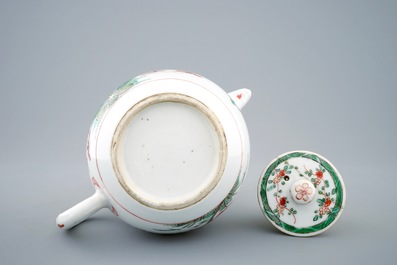 A Chinese famille verte teapot and cover, Kangxi