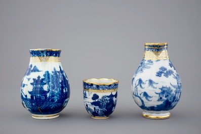 A Chinese blue, white and gilt part tea service with landscapes, Qianlong, 18th C.