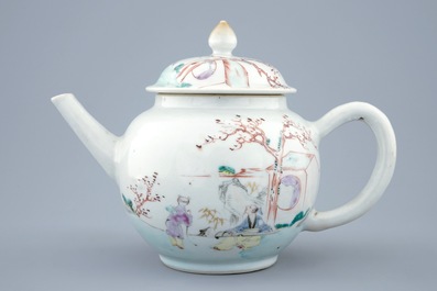 A fine Chinese export porcelain teapot and cover, Qianlong, 18th C.