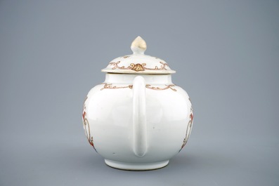 A Chinese export porcelain monogrammed teapot and cover, Qianlong, 18th C.