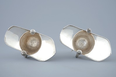A pair of Chinese silver archaic "Jue" wine cups marked for Heng Li, Tientsin, 19th C.