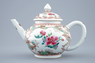 A Chinese famille rose teapot and cover on stand, Qianlong, 18th C.