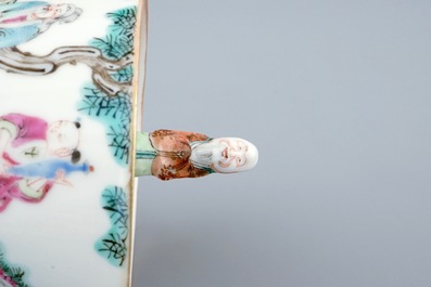 Une tasse surprise en porcelaine de Chine famille rose, marque et p&eacute;riode de Xianfeng