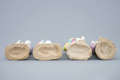 Een set van vier Chinese famille rose figuren, 18/19e eeuw