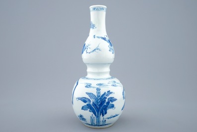 A Chinese blue and white double gourd vase, Kangxi
