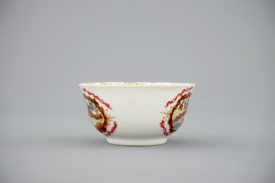 Une partie d'un service &agrave; th&eacute; en porcelaine de Chine famille rose et dor&eacute; de style Meissen, Qianlong, 18&egrave;me