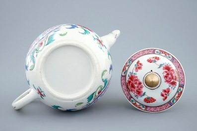 A Chinese famille rose teapot and cover, Yongzheng/Qianlong